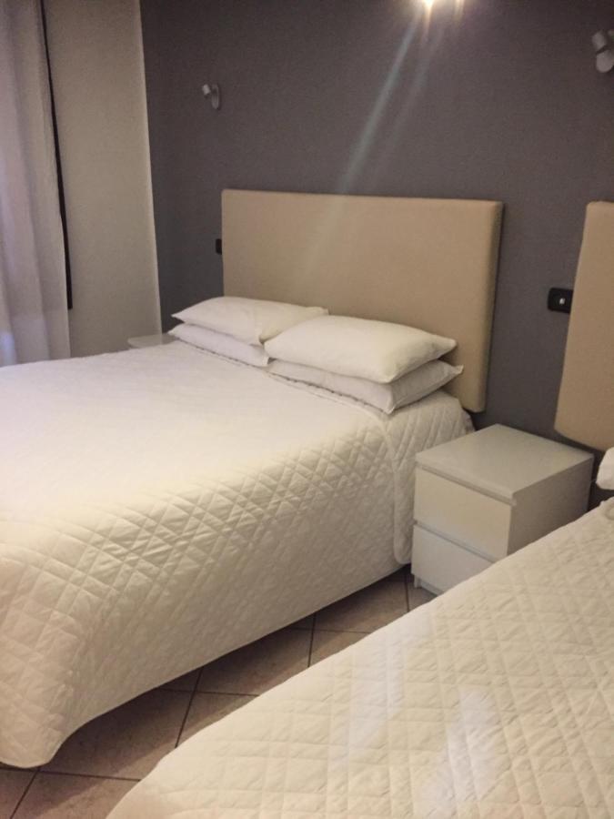 Da Battista Hotel Suzzara Buitenkant foto