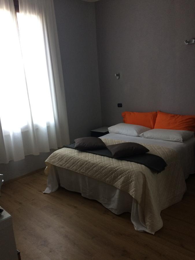 Da Battista Hotel Suzzara Buitenkant foto