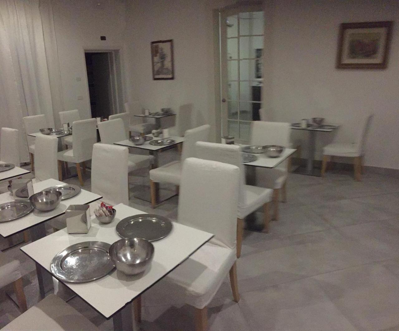 Da Battista Hotel Suzzara Buitenkant foto